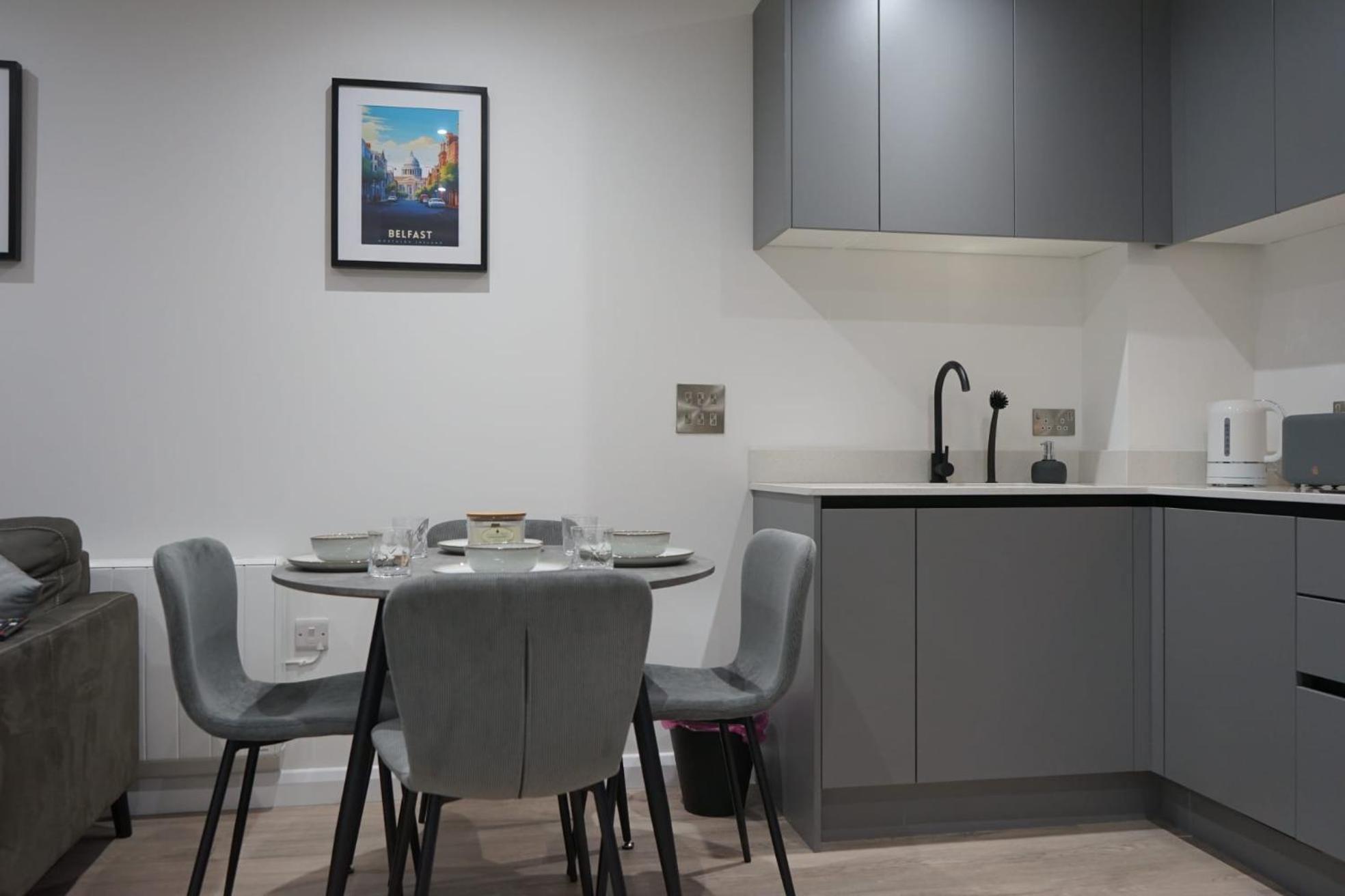 Luxury City Centre Apartment Belfast Eksteriør bilde